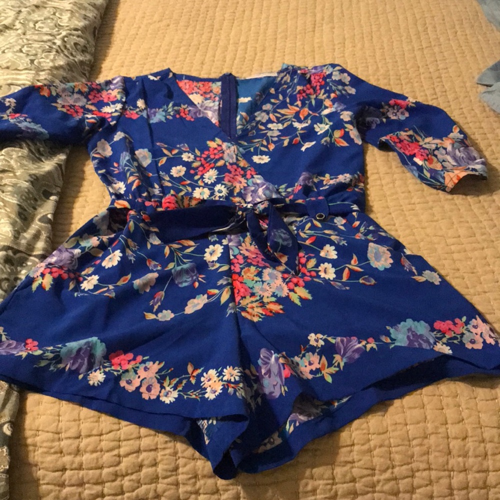 Floral print romper